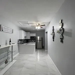  Apartment Grey Novo + Free-parking&wifi